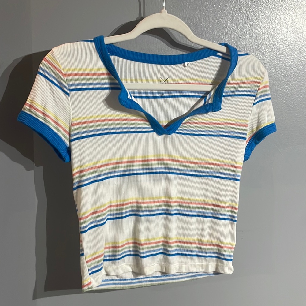 Cute crop top!
